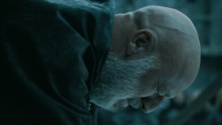 extant_GameOfThrones_5x03-HighSparrow_4229