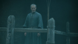 extant_GameOfThrones_5x03-HighSparrow_4261