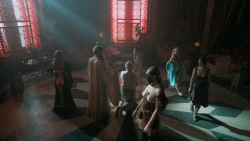 extant_GameOfThrones_5x03-HighSparrow_4288