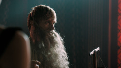 extant_GameOfThrones_5x03-HighSparrow_4322