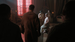 extant_GameOfThrones_5x03-HighSparrow_4355