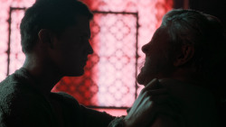 extant_GameOfThrones_5x03-HighSparrow_4381