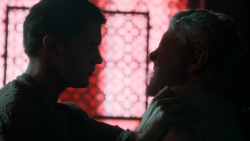 extant_GameOfThrones_5x03-HighSparrow_4382
