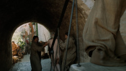 extant_GameOfThrones_5x03-HighSparrow_4400