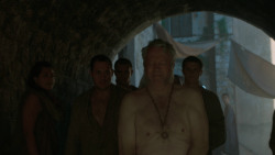 extant_GameOfThrones_5x03-HighSparrow_4407