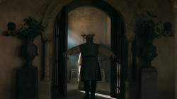 extant_GameOfThrones_5x03-HighSparrow_4438