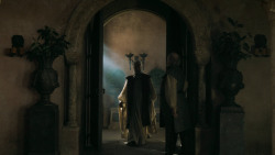 extant_GameOfThrones_5x03-HighSparrow_4441