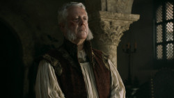 extant_GameOfThrones_5x03-HighSparrow_4522