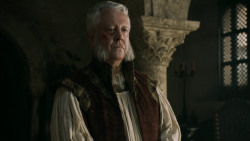 extant_GameOfThrones_5x03-HighSparrow_4524
