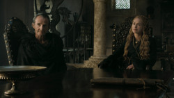extant_GameOfThrones_5x03-HighSparrow_4546