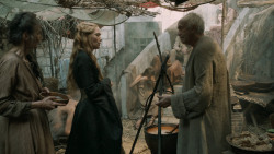 extant_GameOfThrones_5x03-HighSparrow_4675