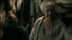 extant_GameOfThrones_5x03-HighSparrow_4699