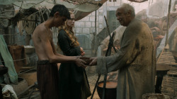 extant_GameOfThrones_5x03-HighSparrow_4726
