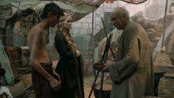 extant_GameOfThrones_5x03-HighSparrow_4728