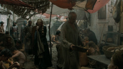 extant_GameOfThrones_5x03-HighSparrow_4818