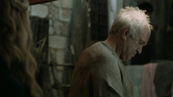 extant_GameOfThrones_5x03-HighSparrow_4883