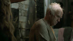 extant_GameOfThrones_5x03-HighSparrow_4888