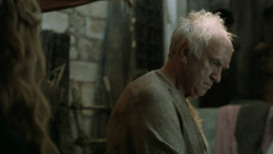 extant_GameOfThrones_5x03-HighSparrow_4889