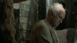 extant_GameOfThrones_5x03-HighSparrow_4890