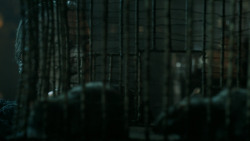 extant_GameOfThrones_5x03-HighSparrow_4942