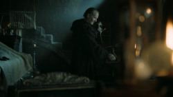 extant_GameOfThrones_5x03-HighSparrow_4950