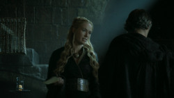 extant_GameOfThrones_5x03-HighSparrow_4971