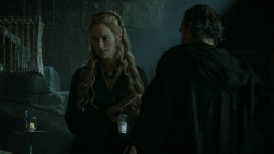 extant_GameOfThrones_5x03-HighSparrow_4974