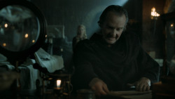 extant_GameOfThrones_5x03-HighSparrow_4994