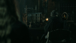 extant_GameOfThrones_5x03-HighSparrow_4996