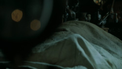 extant_GameOfThrones_5x03-HighSparrow_5038