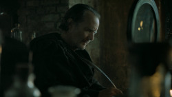 extant_GameOfThrones_5x03-HighSparrow_5039