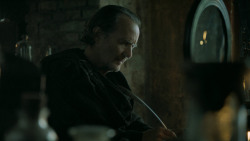 extant_GameOfThrones_5x03-HighSparrow_5052
