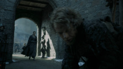 extant_GameOfThrones_5x03-HighSparrow_5082