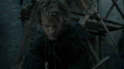 extant_GameOfThrones_5x03-HighSparrow_5092