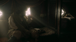 extant_GameOfThrones_5x03-HighSparrow_5452