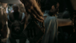 extant_GameOfThrones_5x03-HighSparrow_5604