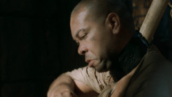 extant_GameOfThrones_5x03-HighSparrow_5621