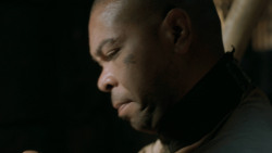 extant_GameOfThrones_5x03-HighSparrow_5623