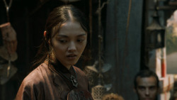 extant_GameOfThrones_5x03-HighSparrow_5715