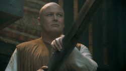extant_GameOfThrones_5x03-HighSparrow_5755