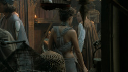 extant_GameOfThrones_5x03-HighSparrow_5824