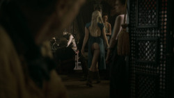 extant_GameOfThrones_5x03-HighSparrow_5916