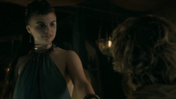 extant_GameOfThrones_5x03-HighSparrow_6081