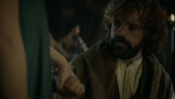 extant_GameOfThrones_5x03-HighSparrow_6082
