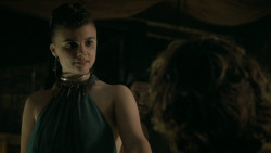 extant_GameOfThrones_5x03-HighSparrow_6094