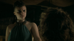 extant_GameOfThrones_5x03-HighSparrow_6104