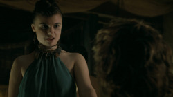 extant_GameOfThrones_5x03-HighSparrow_6109
