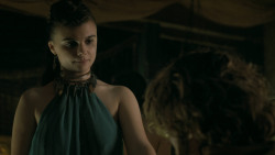 extant_GameOfThrones_5x03-HighSparrow_6120