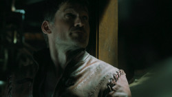 extant_GameOfThrones_5x04-SonsOfTheHarpy_0175