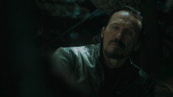 extant_GameOfThrones_5x04-SonsOfTheHarpy_0192
